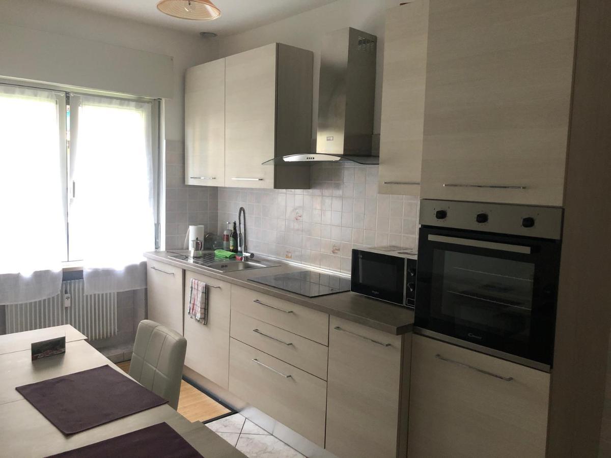 Casa Di Max - Private Room In Apartment With Shared Bathroom Free Parking Bolzano Exteriör bild