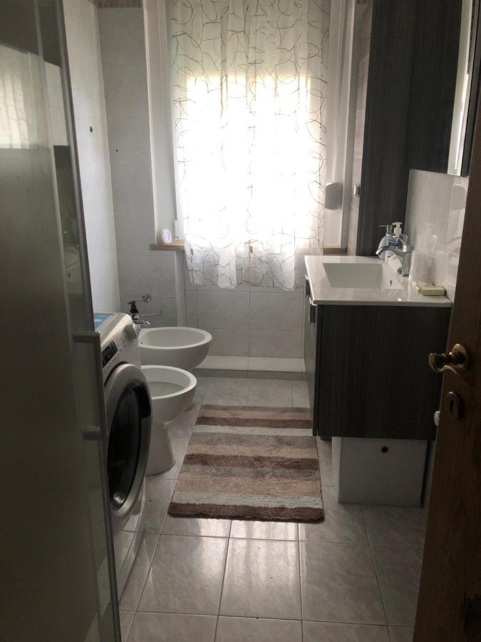 Casa Di Max - Private Room In Apartment With Shared Bathroom Free Parking Bolzano Exteriör bild