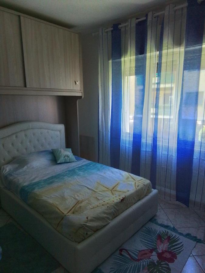 Casa Di Max - Private Room In Apartment With Shared Bathroom Free Parking Bolzano Exteriör bild